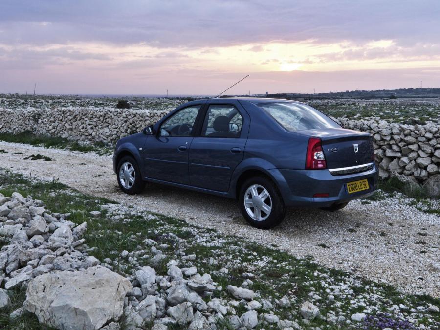  Dacia Logan 2008 года  (фото 74 из 81)